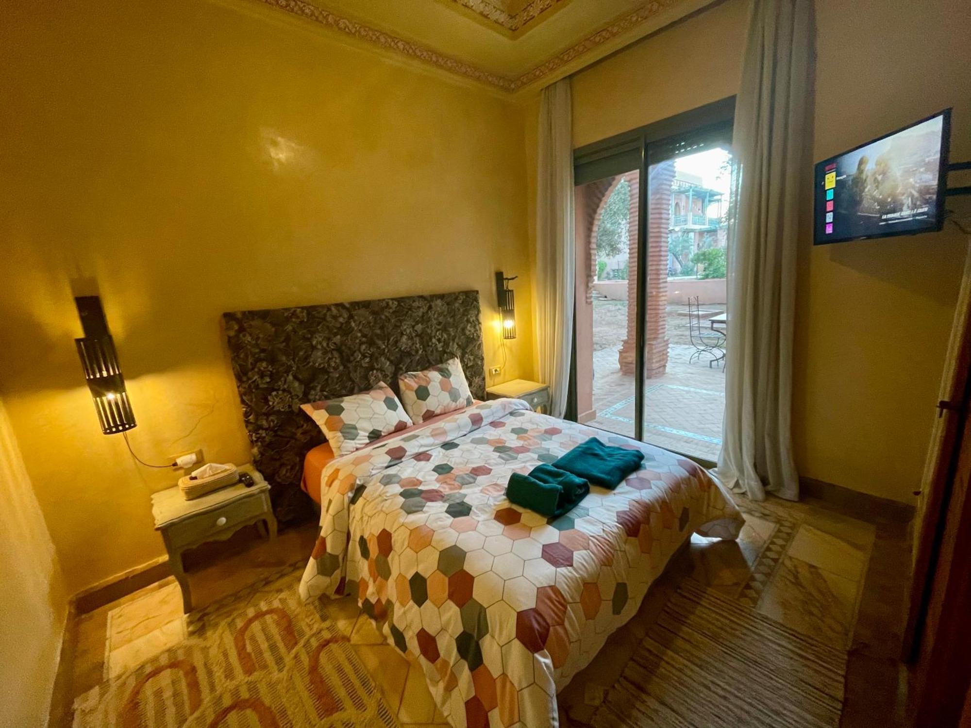 Les Fleurs Du Bien - Marrakech Apartment Marrakesh Bagian luar foto